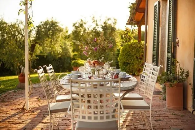 Villa, Sigara İçilebilir