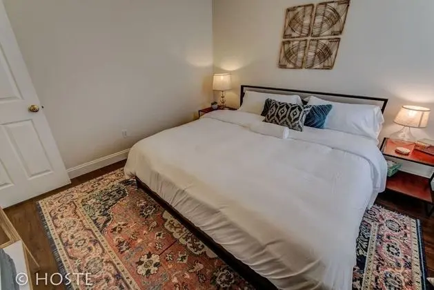 Ev (1 Bedroom)