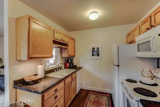 Ev (1 Bedroom)