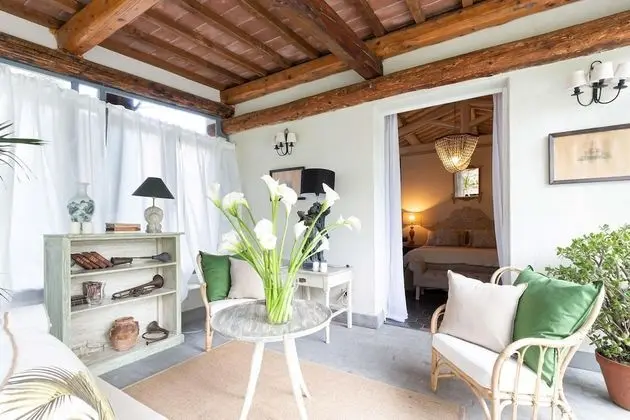 Villa, Sigara İçilebilir