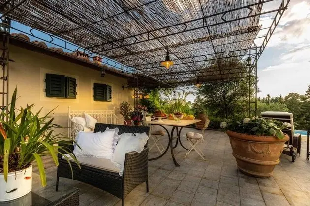 Villa, Sigara İçilebilir