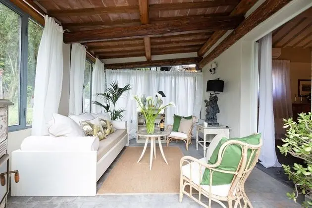 Villa, Sigara İçilebilir