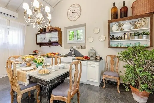 Villa, Sigara İçilebilir