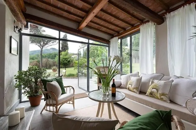 Villa, Sigara İçilebilir