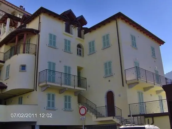 Ev, 2 Yatak Odası, Sigara İçilebilir, Balkon