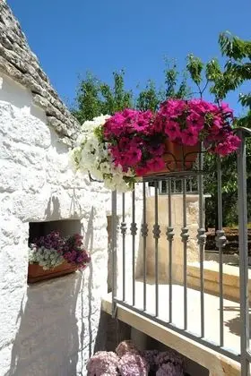 Traditional Ev, Veranda