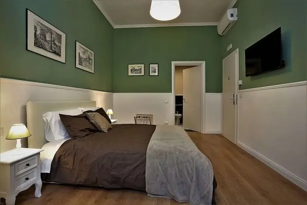 Superior Tek Büyük Yataklı Oda