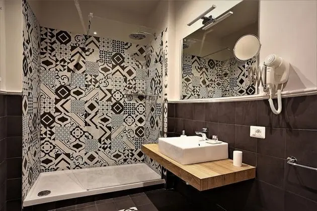 Superior Tek Büyük Yataklı Oda