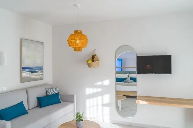 Stüdyo (3 Adults)