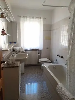 Romantic Tek Büyük Yataklı Oda, 1 Yatak Odası, Özel Banyo, Bahçe Manzaralı