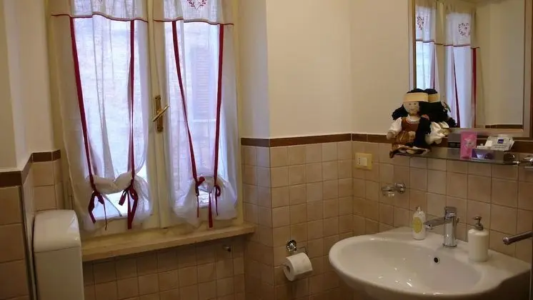 Comfort Tek Büyük veya İki Ayrı Yataklı Oda, Banyolu/Duşlu, Şehir Manzaralı