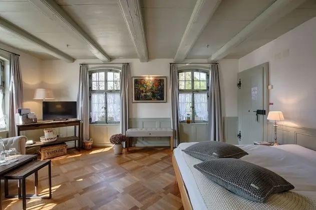 Comfort Tek Büyük Yataklı Oda