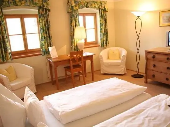 1 Çift Kişilik Veya 2 Tek Kişilik Yatak Standard