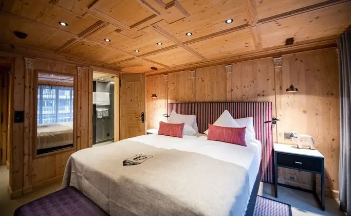 Superior Comfort Room