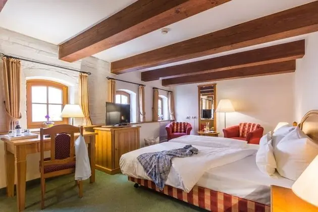 Comfort Tek Büyük Yataklı Oda