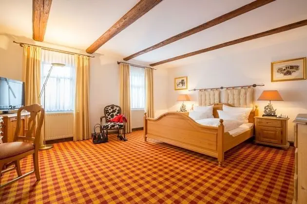 Comfort Tek Büyük Yataklı Oda