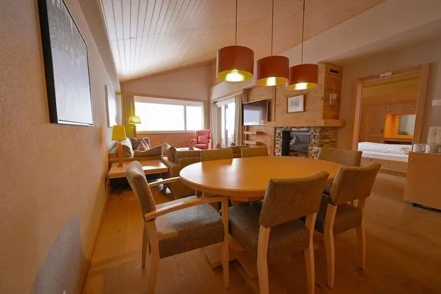 Superior Süit, 2 Yatak Odası, Balkon, Dağ Manzaralı (Eiger)