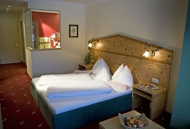 Superior Tek Büyük Yataklı Oda, 1 Çift Kişilik Yatak, Göl Manzaralı, Göl Kenarı