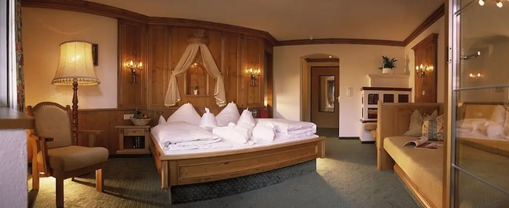 Tek Büyük Yataklı Oda