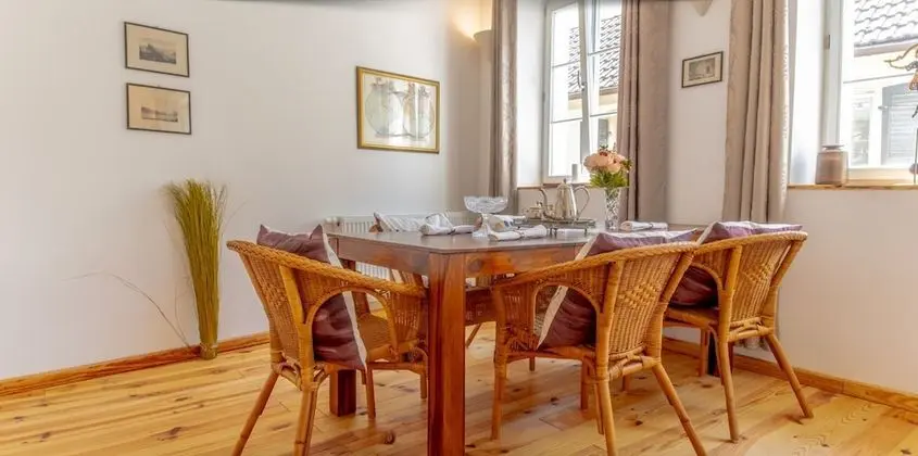 Apart Daire (Hambacher Schloss)