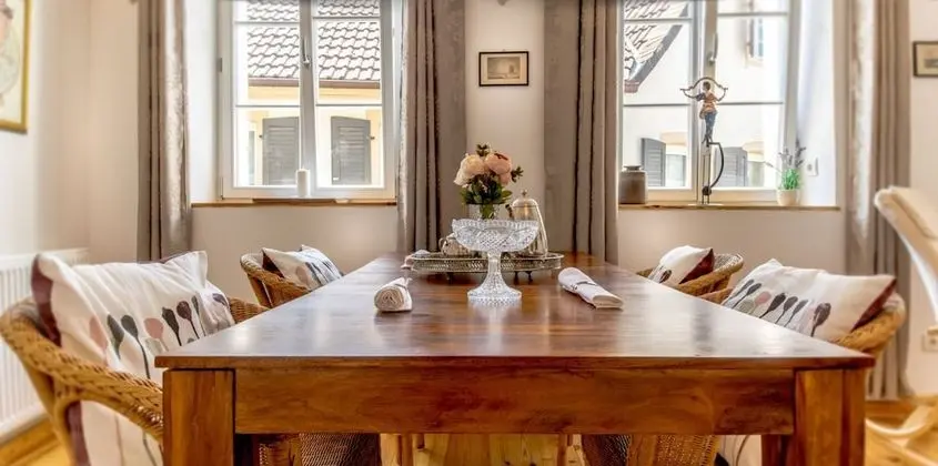 Apart Daire (Hambacher Schloss)