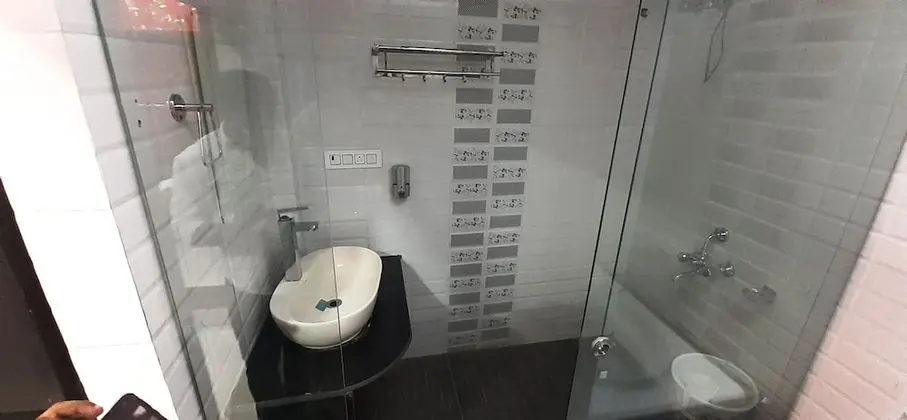 Luxury Tek Büyük Yataklı Oda