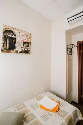 Economy İki Ayrı Yataklı Oda, Ortak Banyo