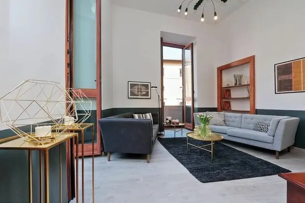 Apart Daire, 5 Yatak Odası