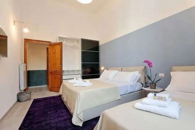 Apart Daire, 5 Yatak Odası