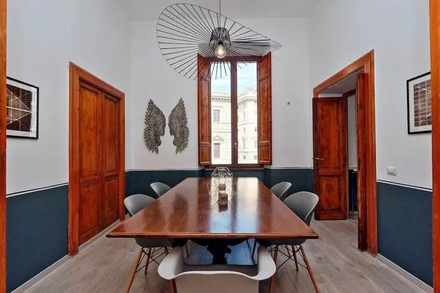 Apart Daire, 5 Yatak Odası