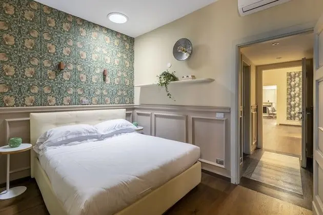 Apart Daire, 5 Yatak Odası, Teras, Ek Bina