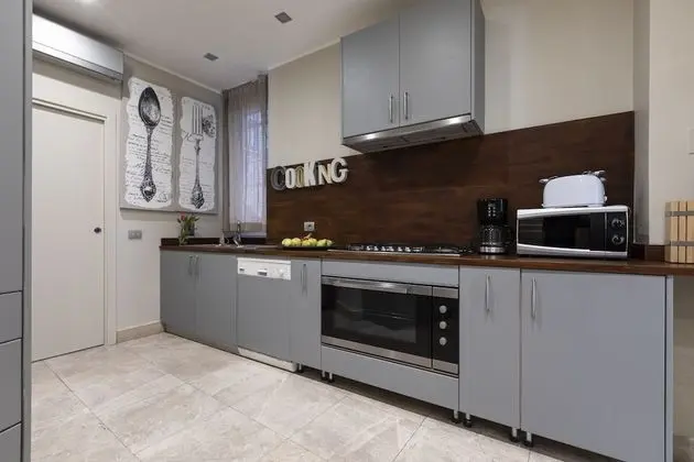 Apart Daire, 5 Yatak Odası, Teras, Ek Bina