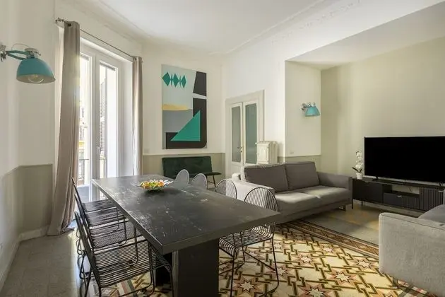 Apart Daire, 5 Yatak Odası