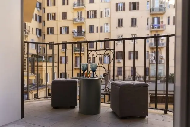 Apart Daire, 5 Yatak Odası