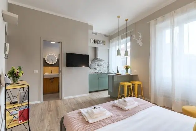 Stüdyo, 1 Büyük (Queen) Boy Yatak