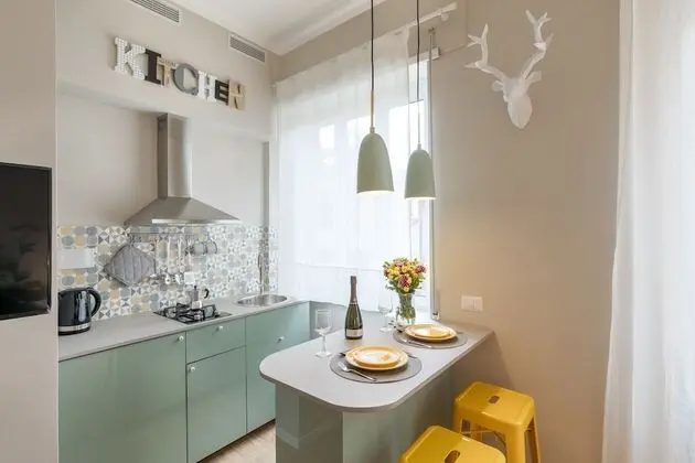 Stüdyo, 1 Büyük (Queen) Boy Yatak