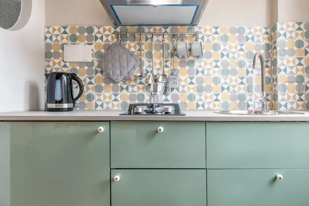 Stüdyo, 1 Büyük (Queen) Boy Yatak