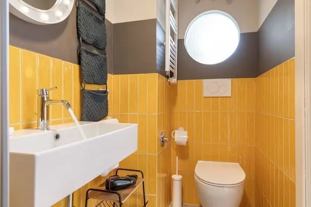 Stüdyo, 1 Büyük (Queen) Boy Yatak