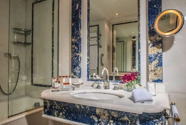 Room, 1 King Bed, (Imperial, Spa and Club Lounge Access