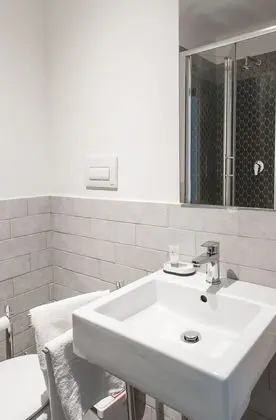 Oda, 4 Yatak Odası, Buzdolabı
