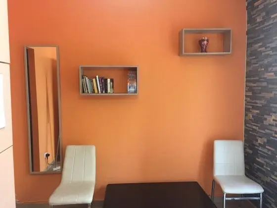 Ortak Ranzalı Oda, Karma Ranzalı Oda, Ortak Banyo (6 Dorm)