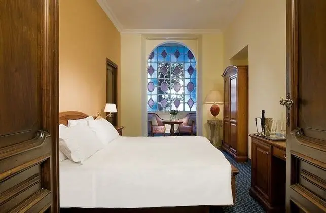 Superior Tek Büyük veya İki Ayrı Yataklı Oda