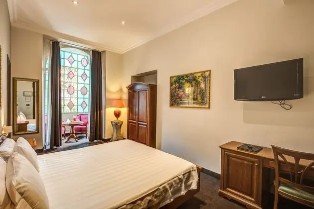 Superior Tek Büyük veya İki Ayrı Yataklı Oda