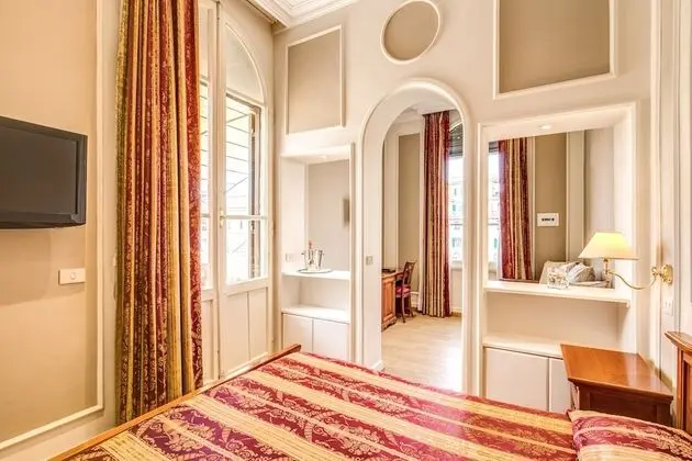 Superior Tek Büyük veya İki Ayrı Yataklı Oda