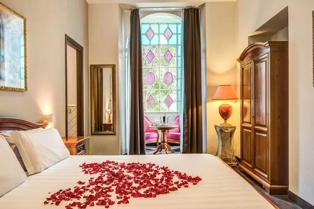 Superior Tek Büyük veya İki Ayrı Yataklı Oda