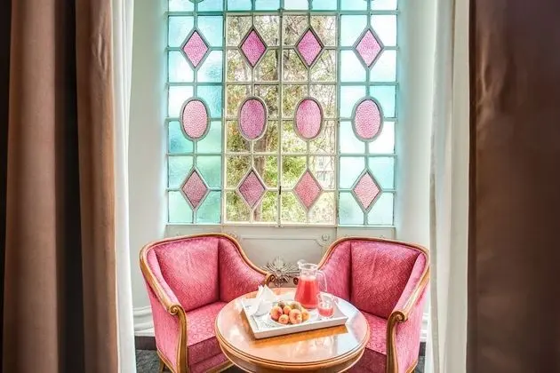 Superior Tek Büyük veya İki Ayrı Yataklı Oda