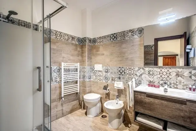 Superior Tek Büyük veya İki Ayrı Yataklı Oda