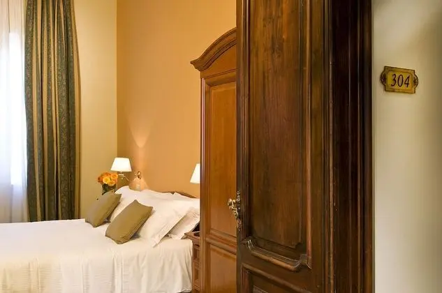 Tek Büyük veya İki Ayrı Yataklı Oda