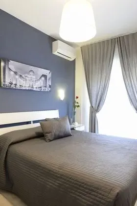 Tek Büyük Yataklı Oda, Balkon, Şehir Manzaralı (San Pietro)