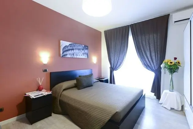 Tek Büyük Yataklı Oda (Colosseo)